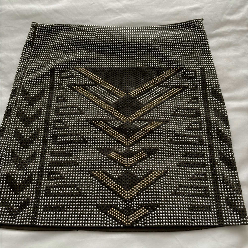 Beaded skirt with tones of army green and gold